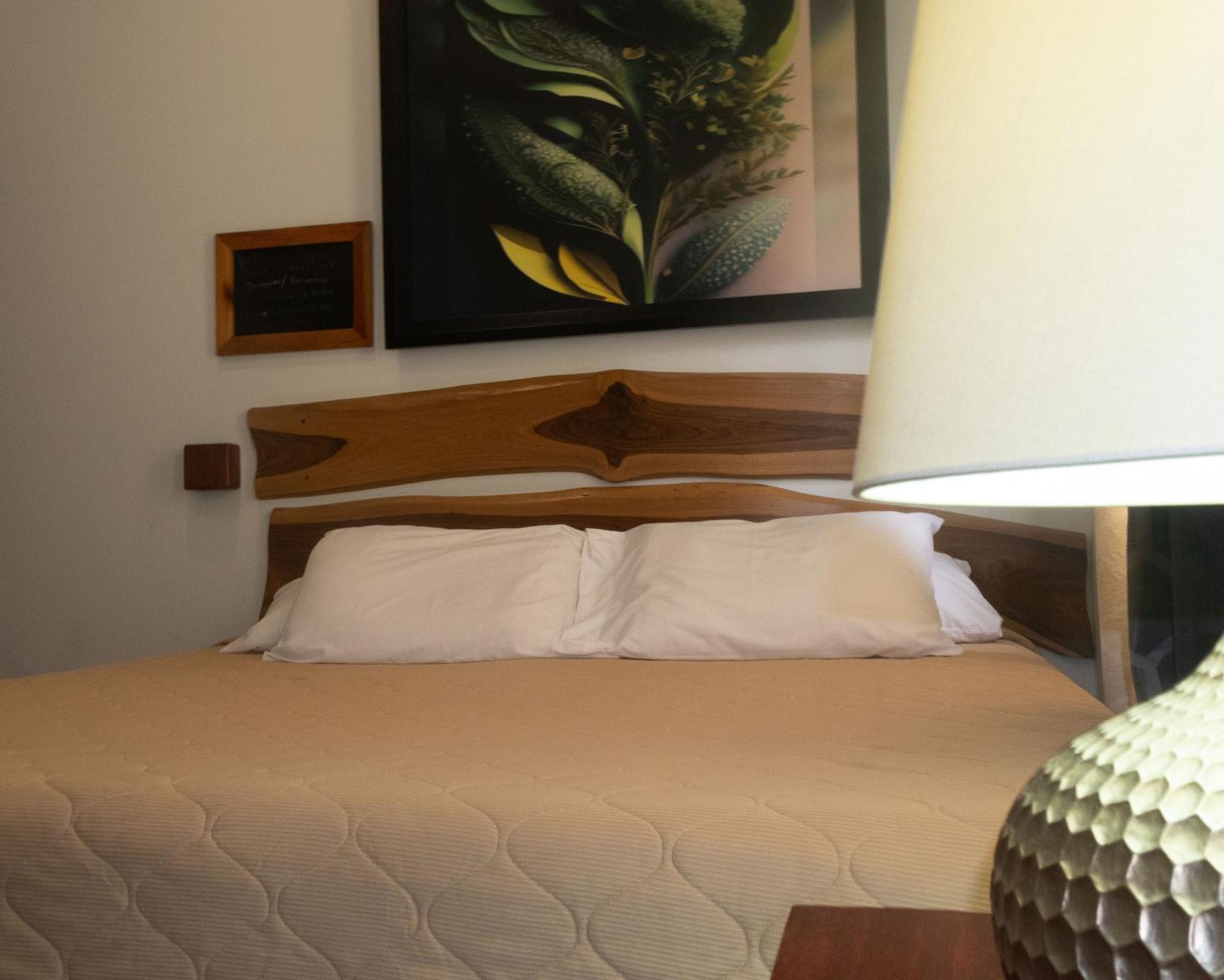 Hotel Leon Inn מראה חיצוני תמונה
