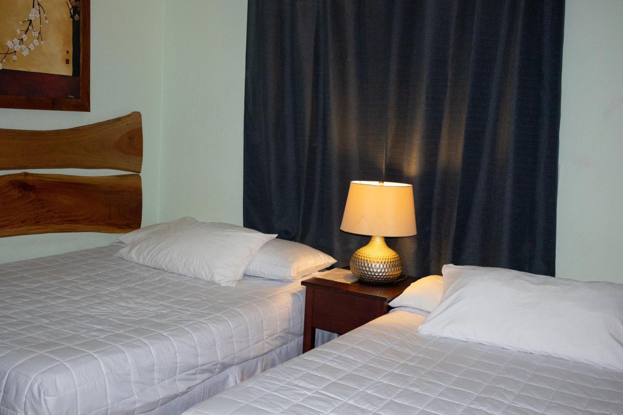 Hotel Leon Inn מראה חיצוני תמונה